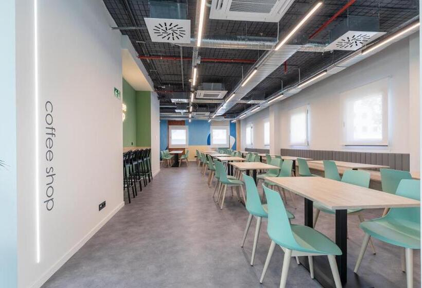 ユースホステル Micampus Getafe Ii Student Residence