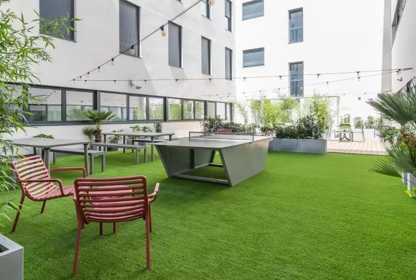 Retkeilymaja Micampus Getafe Ii Student Residence