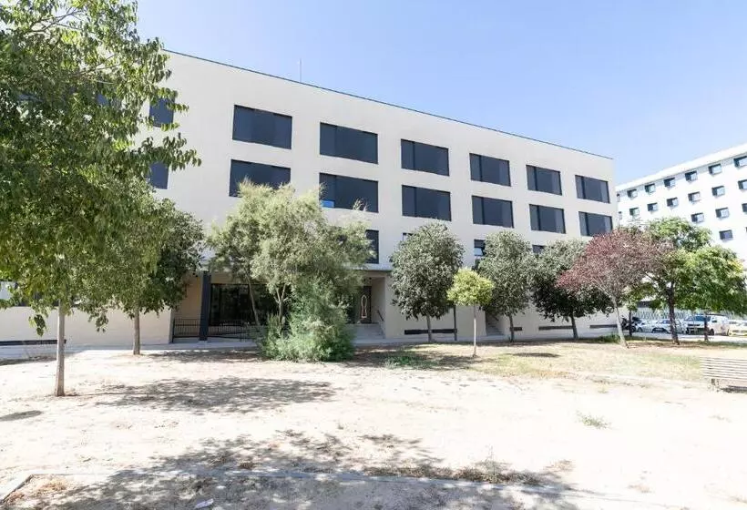 Retkeilymaja Micampus Getafe Ii Student Residence