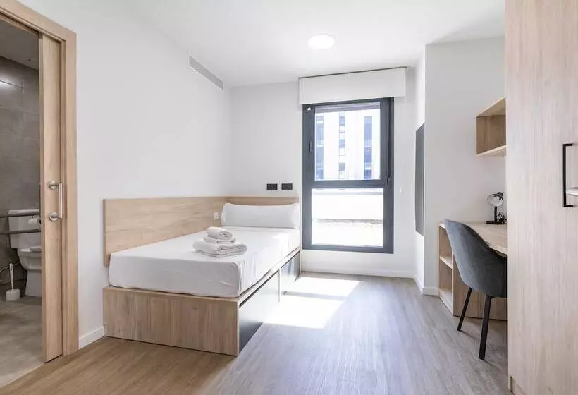 Retkeilymaja Micampus Getafe Ii Student Residence