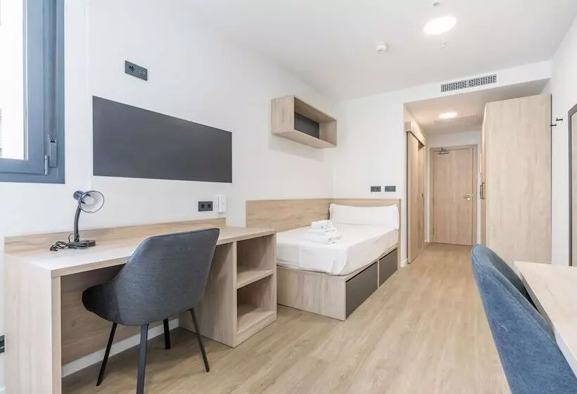 Retkeilymaja Micampus Getafe Ii Student Residence