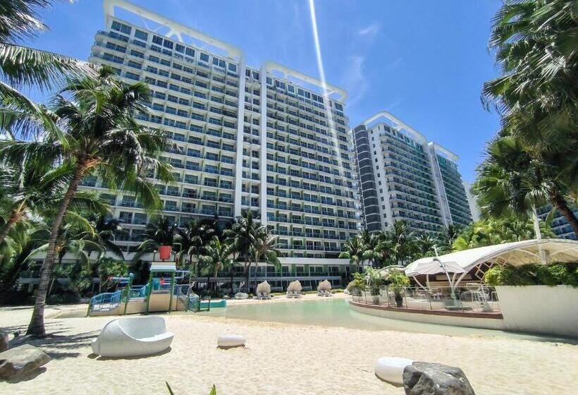 Happy Staycation In Azure