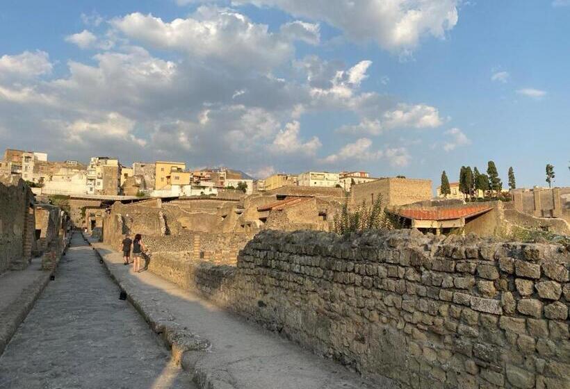 ベッドアンドブレックファースト Lemon Gaja