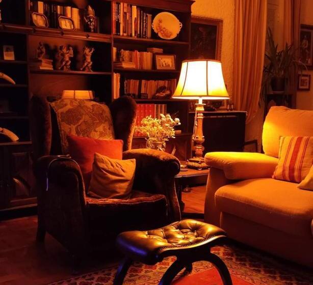 Bed and Breakfast Real Santo António Guest House