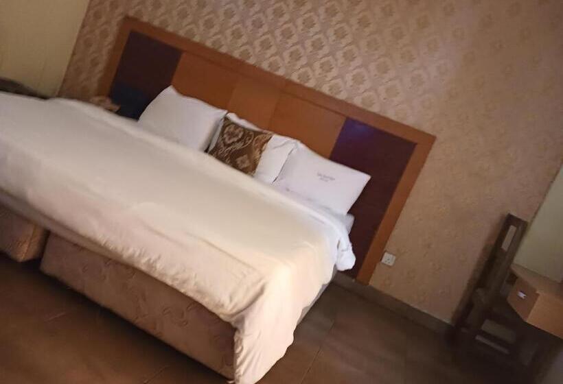 Equity Resort Hotel Ijebu