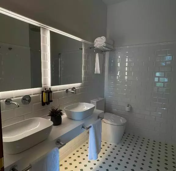 Hotelli El Rosal De Cudillero