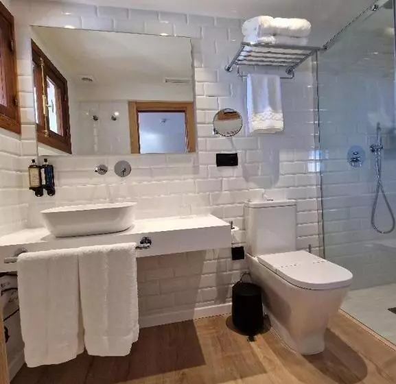 Hotelli El Rosal De Cudillero