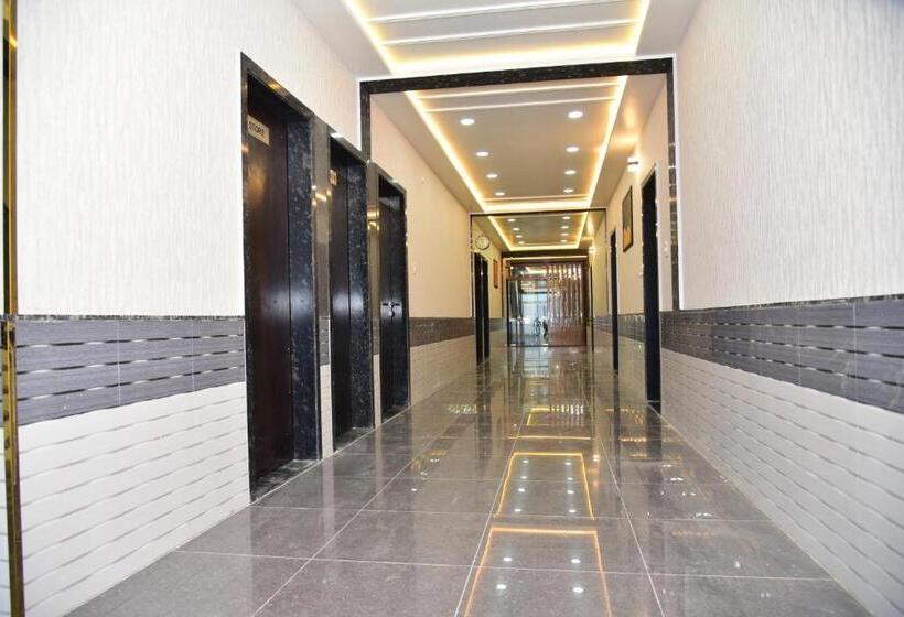 Hotel Geetanjali Excellency