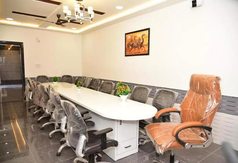 Hotelli Geetanjali Excellency