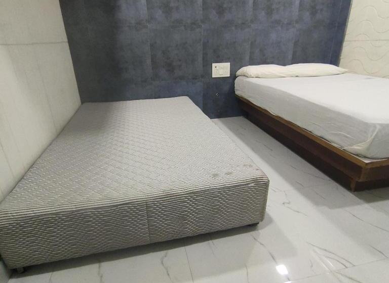 فندق Hyton Grand Kilambakkam