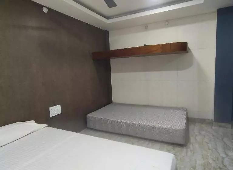 Hotelli Hyton Grand Kilambakkam