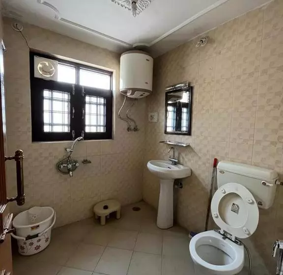 ホテル Johns Palace