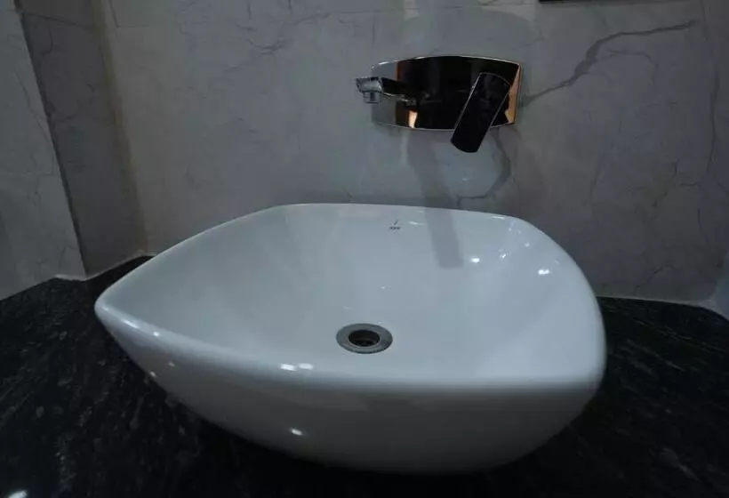 ホテル Shanti International