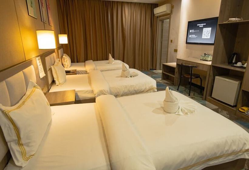 בית מלון כפרי Sunshine