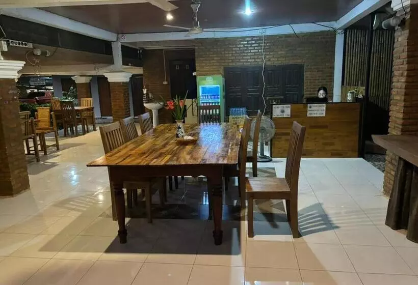 ホテル Vang Vieng Garden Villa