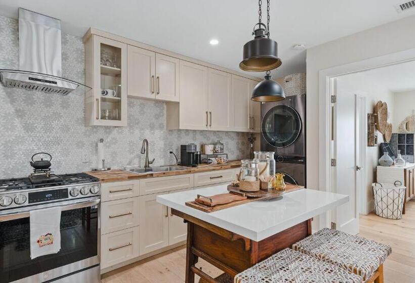 پانسیون Casa De Estilo