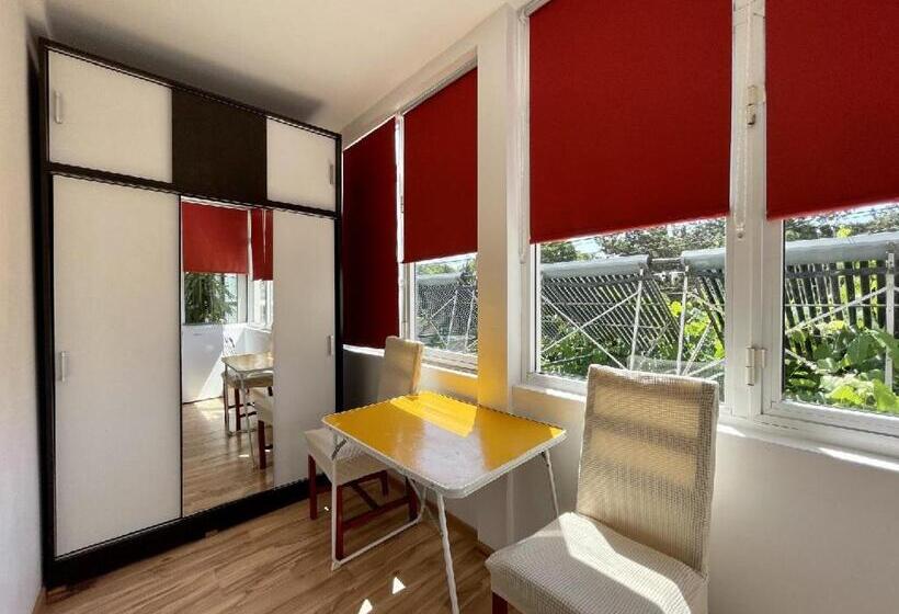 پانسیون Casa Francisc