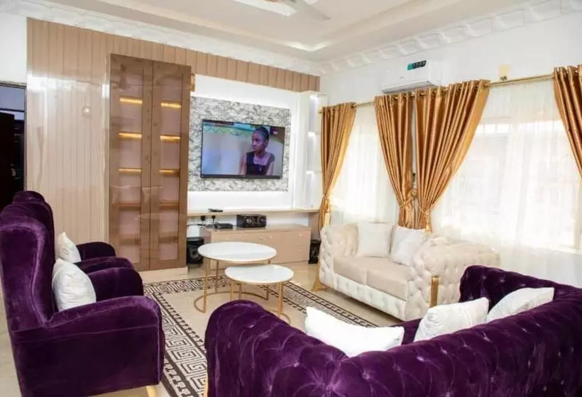 پانسیون De Omega Digital Homes, Service Apartment   Wuye Abuja