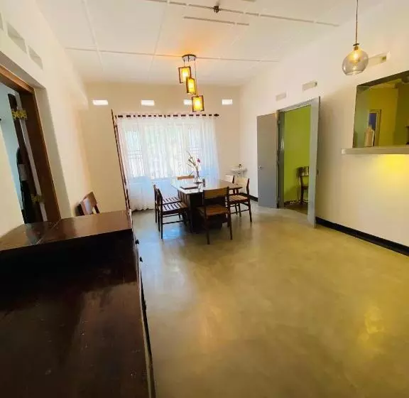 Majatalo Happy Valley Residence Unawatuna