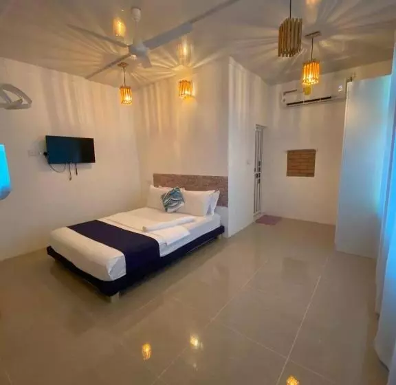 پانسیون Saima Lodge