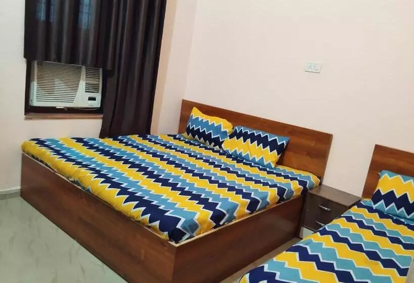 ペンション Shiv Shakti Palace