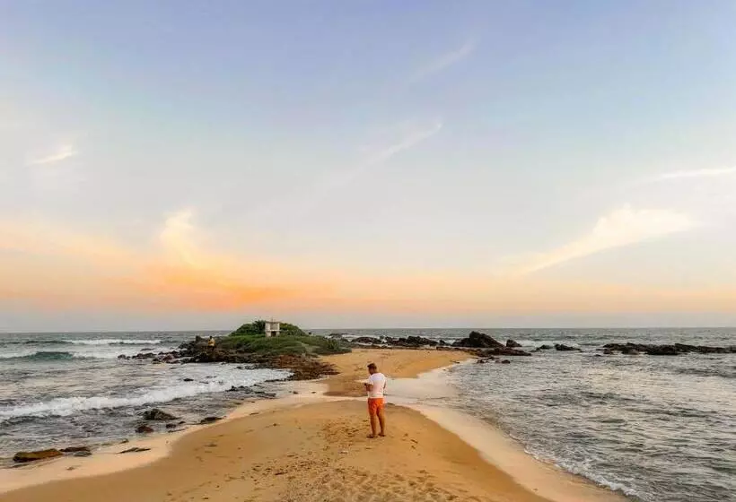 ペンション Summer Lodge Tangalle