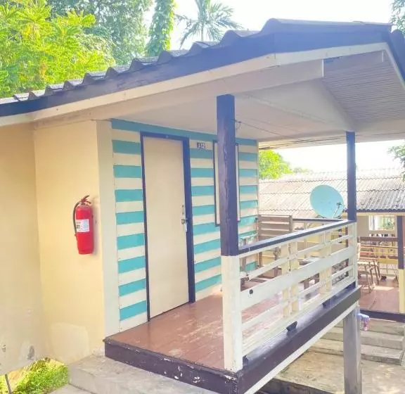 Lomakeskus Paradise Bungalows Lamai Beach