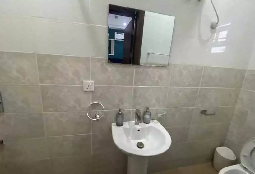 Rove Luxury Hotel And Suites