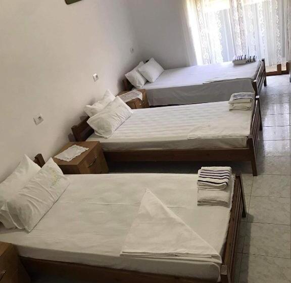 Hostel Xarba