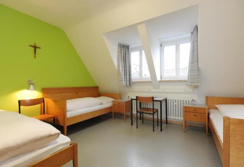 Отель Bildungs  Uns Tagungshäuser Vierzehnheiligen Diözesanhaus