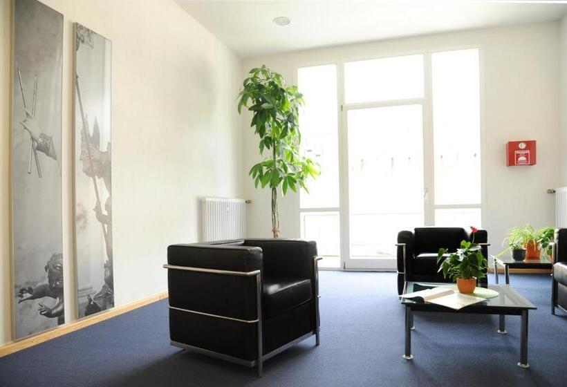 Отель Bildungs  Uns Tagungshäuser Vierzehnheiligen Diözesanhaus