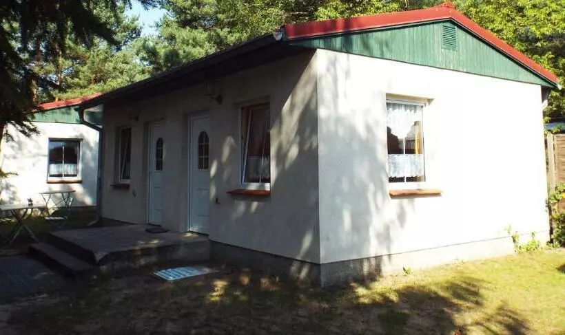 Hotelli Ferienhof Altglobsow/ Cafe Seeblick