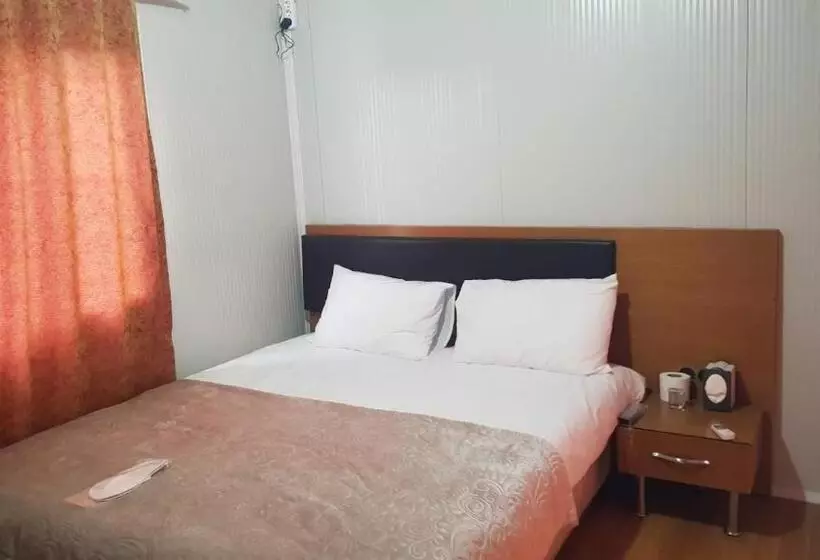 هتل Gün Işiği Konaklama