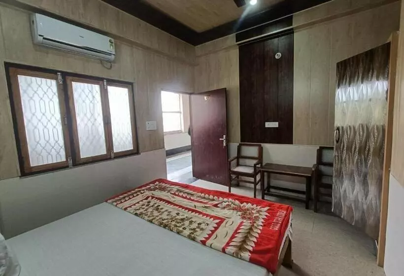 Hotelli Holy Tripadvisor