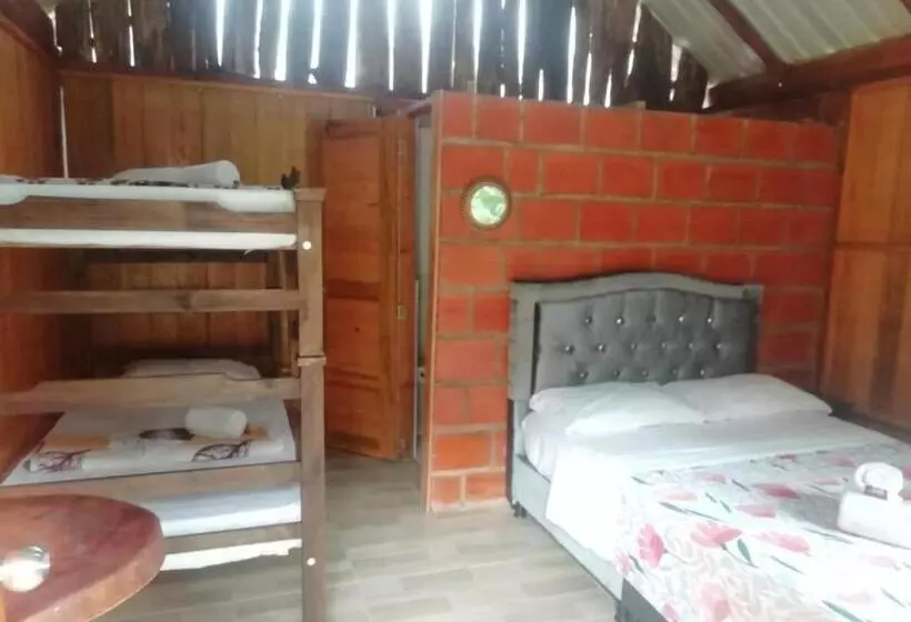 Hotelli Hospedaje Norcasia