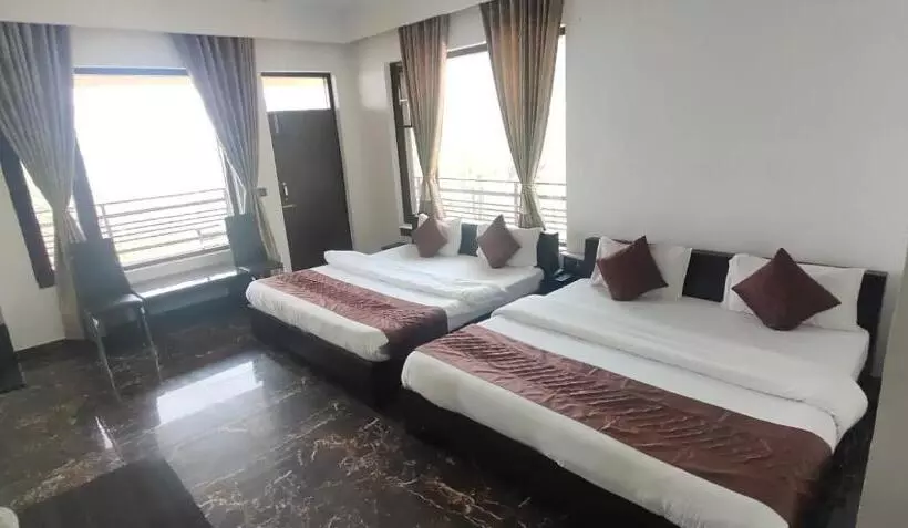 Hotelli Leela The Flavors Of Nature