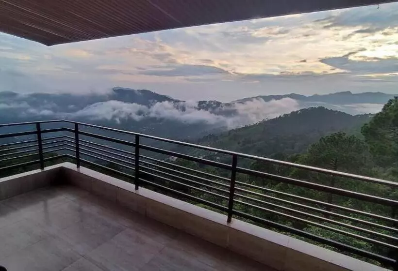 Hotelli Leela The Flavors Of Nature