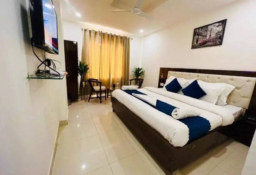 Hotelli The Pacific Grand Haridwar