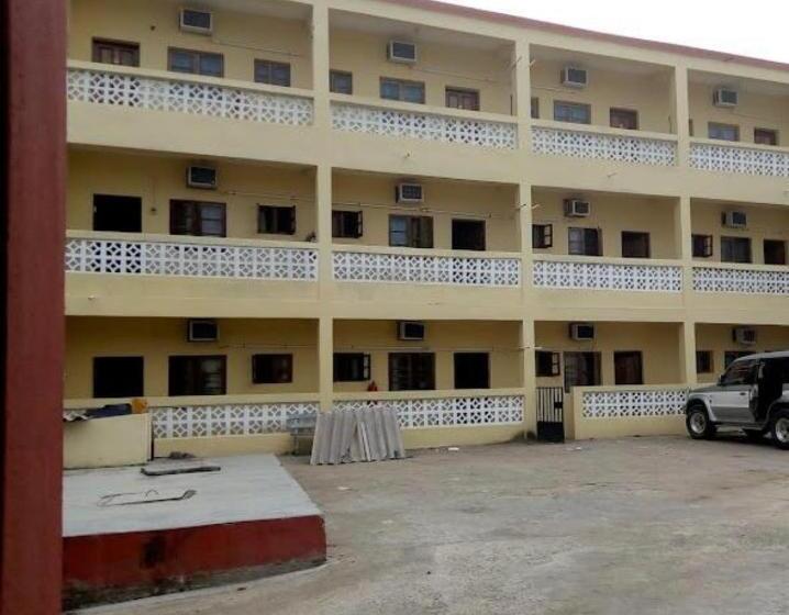 فندق Pensão Ideal