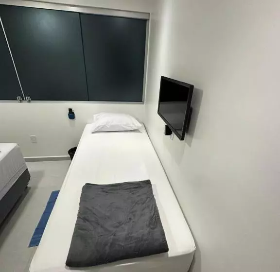 Hotelli Quarto Privativo Com Banheiro Compartilhado Em Pousada Recém Construída,a 500mts Do Pátio Do Forró