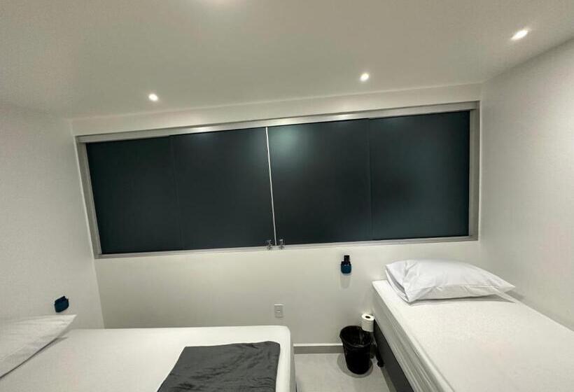 هتل Quarto Privativo Com Banheiro Compartilhado Em Pousada Recém Construída,a 500mts Do Pátio Do Forró