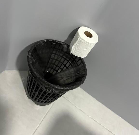 هتل Quarto Privativo Com Banheiro Compartilhado Em Pousada Recém Construída,a 500mts Do Pátio Do Forró