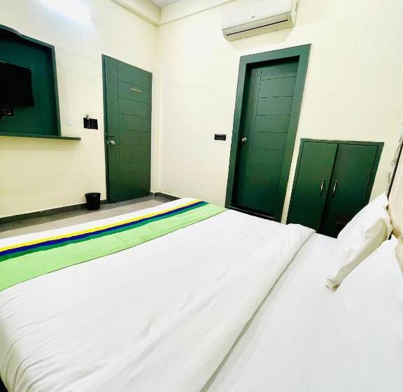 Hotel Taj Comfort 500mtr Tajmahal