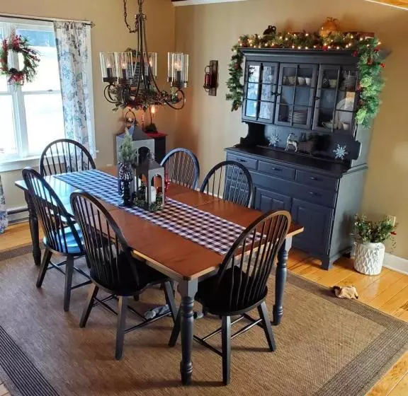 Paper Mill Pines Bed And Breakfast