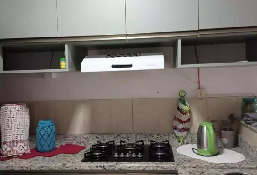 ペンション Casa De Praia A 100 Metros Da Praia