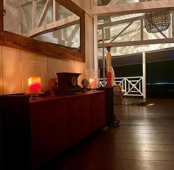 پانسیون Chambre D Hotes Le Sucrier