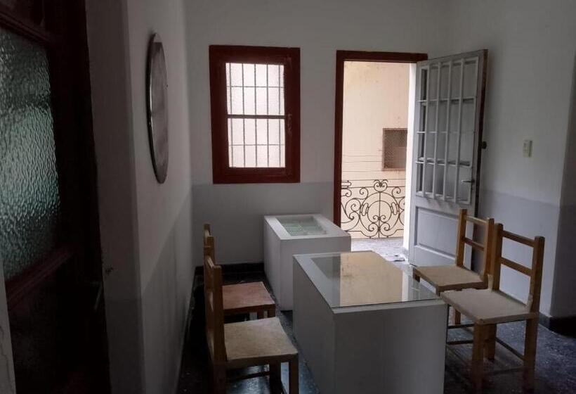 פנסיון Hostel La Española