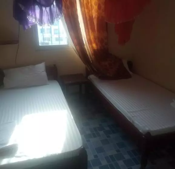 پانسیون Modern Bondeni Silent Guest House