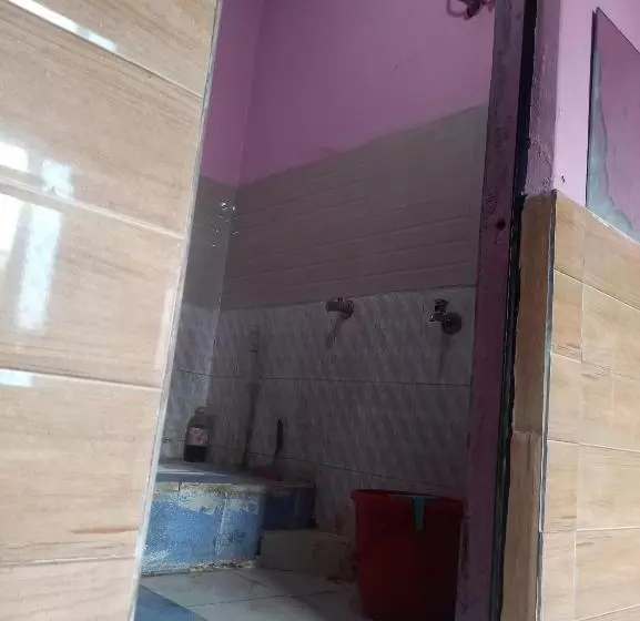 ペンション Shivalik Guest House