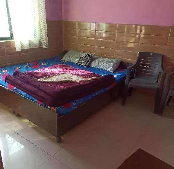 ペンション Shivalik Guest House